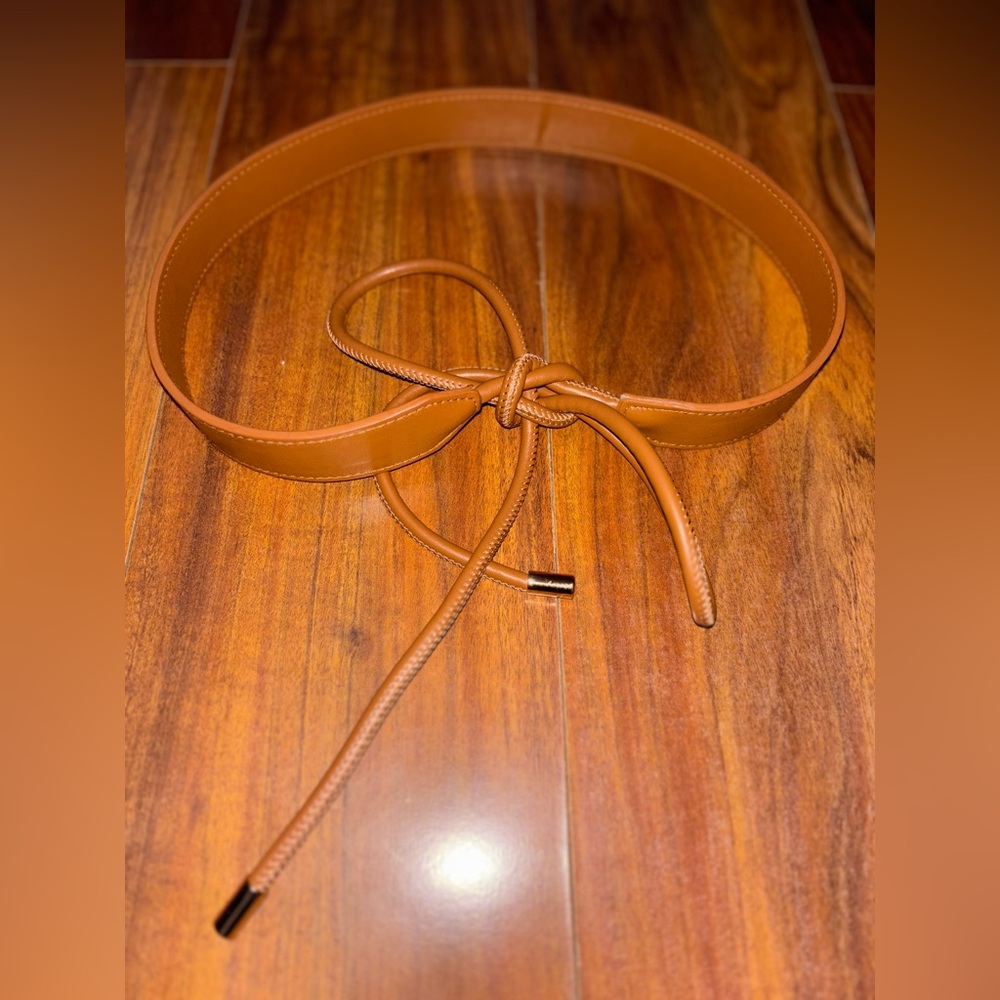 Womens Tan Leather Tie Waist Belt - Picture 2 of 3